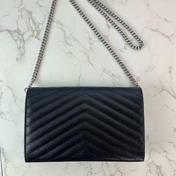 ❗️SOLD❗️Pre-Owned YSL Black Leather Wallet On Chain (Small) - Picture 6 of 8